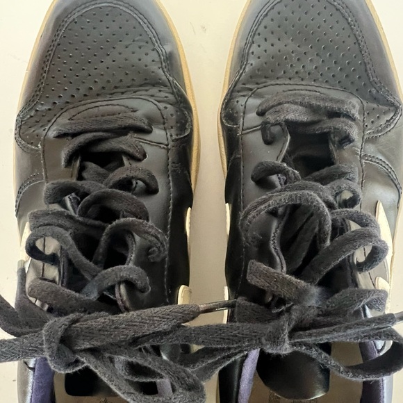 Veja V-10 Black Leather Sneakers, size 41 - Picture 13 of 13